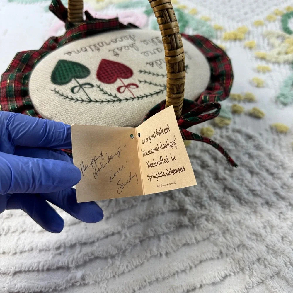 Valorie's Folk Art Applique Wicker Basket Friends Are The Best Decorations Plaid